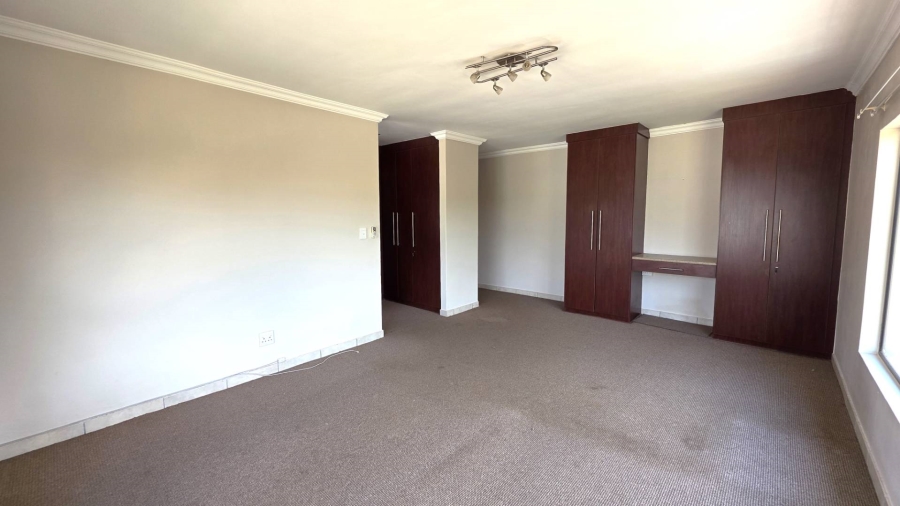 3 Bedroom Property for Sale in Xanadu Eco Park North West